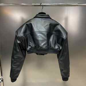 Chaqueta de cuero bomber con doble cinturón de diseño moderno para mujer - Product Image 5