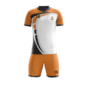 Ensemble de maillots de football pour hommes en polyester 100% respirant, extensible et léger, teint en pièce, avec patchs personnalisés, manches courtes, nouveau style - Product Image 2