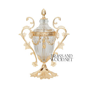 Urna Decorativa de Latón Dorado y Cristal de Lujo, Elegante Pieza de Decoración Clásica para el Hogar - Product Image 1