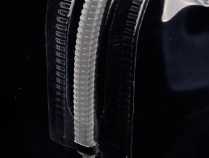 Clear PVC Home Textile <b>Packaging</b> <b>Bag</b> with Zipper & Handle for Quilt and Bedding Storage - Product Image 4