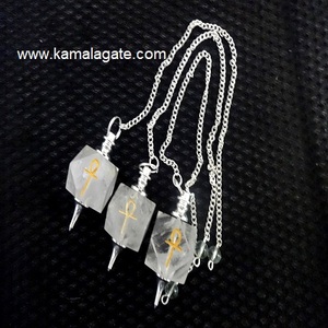 จี้หินกึ่งมีค่าประดับคริสตัลสลักลายลูกพีชแองกิหินโมรา - Product Image 2