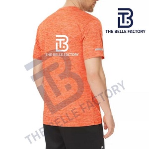Camiseta de gimnasio Premium para hombre, ropa deportiva de manga corta de alta calidad, material tejido de poliéster/algodón - Product Image 5