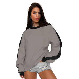 Sudadera Oversize Blanca para Mujer con Mangas en Contraste, Cuello Redondo, Manga Larga, Estilo Casual, Marca Privada OEM Trackstar - Product Image 5