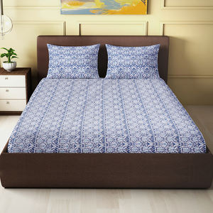 Mantas de Algodón 100% con Bordado Tradicional Aari Phulkari, Hechas a Mano, Ecológicas, de Colores Vivos, para Todas las Estaciones - Product Image 1