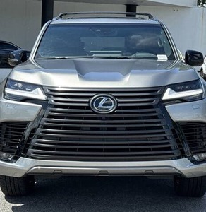 รถยนต์มือสอง Lexus LX 600 Luxury ปี 2023 พร้อมขาย เบาะหนัง กล้องหลัง มาตรฐานไอเสียยูโร 3 ความจุ 8 ลิตร - Product Image 1