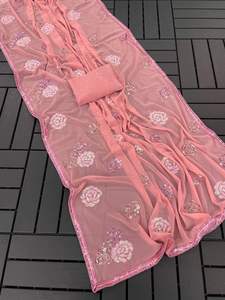 Beau chemisier Saree en fausse georgette de style moderne de vêtements ethniques attrayants avec travail de séquence fournisseur mondial à vendre - Product Image 2