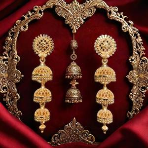ชุดต่างหูพร้อม22CT สีทอง Jhumka สำหรับผู้หญิงชุดตุ้มหูสไตล์อินเดีย - Product Image 1