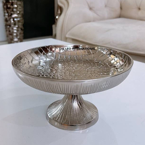 Maravillosa Mesa decorativa para servir comida, cuenco de Metal Dorado de la más alta calidad hecho a mano gratis para la venta caliente, cuenco de catering de boda - Product Image 5