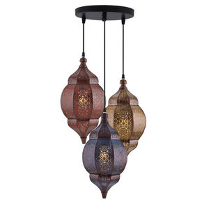 Lanterne suspendue marocaine en laiton doré perforé de qualité supérieure pour la décoration intérieure et l'équipement hôtelier, en promotion - Product Image 4