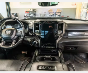 RAM 2500 Power Wagon Crew Cab 4x4 2023 Usado (LHD/RHD) - Product Image 3