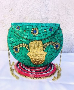 Designer fait à la main en métal mosaïque pochette artisanat traditionnel indien sangle unique dernier plage mode sac à main fait fermeture ouverte - Product Image 3