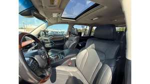 Venta de Autos Usados Premium de Temporada 2022 570, Automáticos Inteligentes, Listos para Conducir, Perfecto Estado, Volante a la Izquierda, Cuero, R18, Aleación de Aluminio - Product Image 6