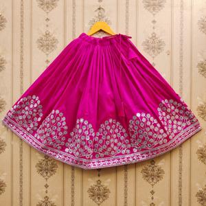 Shoryam Fashion - Conjunto de Lehenga Choli para Niñas, Completamente Cosido, Largo hasta el Suelo, Corte Regular, Color Rosa, Bordado, Ropa Étnica para Bodas - Product Image 4