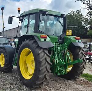 Tractor agrícola original John y Deere de 120 CV 4x4 con implementos completos a precios muy económicos a la venta. - Product Image 3