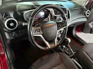 2020เชฟโรเลตโซนิค FWD รถซีดาน LT - Product Image 4