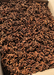 Anis étoilé séché du Vietnam de haute qualité disponible maintenant de Blue Lotus Farm au meilleur prix - Product Image 2