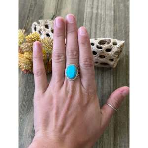 Navajo Handmade Kingman <b>Turquoise</b> Sterling Silver Statement <b>Ring</b> Size 7.5 - Product Image 2
