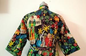 Frida Khalo Kantha Robe Veste matelassée Robe de chambre style kimono avec motif lettre Cadeau pour elle - Product Image 6