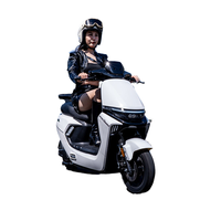 72V Lityum Pil Elektrikli Scooter 70km/s Yüksek Güçlü E-Moped LED Işık ve Arka Kargo Kutusu ile (CE Sertifikalı)