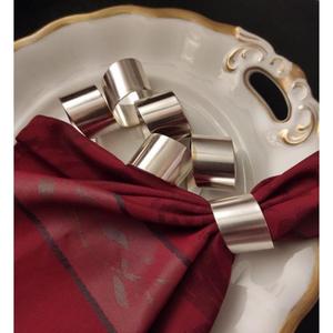 Servilleteros de acero inoxidable pulido con detalles grabados para experiencias gastronómicas lujosas refinadas para bodas y fiestas - Product Image 4