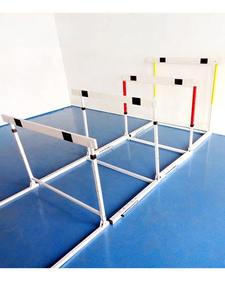 Estante de entrenamiento deportivo de acero y <span class=keywords><strong>PVC</strong></span> de altura ajustable con obstáculos de velocidad duraderos ecológicos para entrenamiento de competiciones de campo de pista - Product Image 5