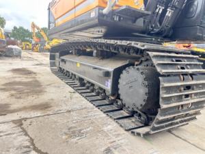 รถขุดมือสอง 22 ตัน อุปกรณ์ก่อสร้าง รถขุดตีนตะขาบมือสอง รถขุด Hyundai R220LC-9S - Product Image 5