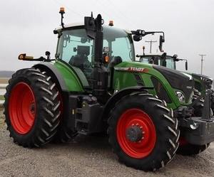 Tracteur Fendt 2023 Vario 720-Tracteur MFWD 200 HP haut de gamme avec transmission Vario, système hydraulique efficace et confort d'utilisation - Product Image 1