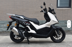 Motocicleta deportiva de gasolina de 4 válvulas de cuatro tiempos de un solo cilindro refrigerada por agua de alto rendimiento 125CC con EEC - Product Image 5