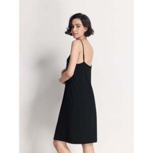 Robe en dentelle 100% soie de luxe pour femmes, ensemble de vêtements de nuit pour femmes, robe de nuit pour le sexe, vêtements de nuit personnalisés, fabricant ODM OEM - Product Image 3