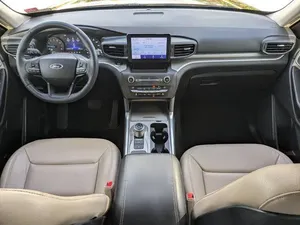 ฟอร์ด เอ็กซ์พลอเรอร์ XLT ปี 2020 สภาพดีเยี่ยม ใช้งานน้อย - Product Image 2