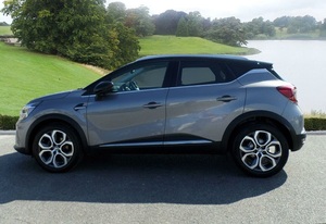 RENAULT CAPTUR 2022 TCE S EDITION d'occasion LHD/RHD 1.3 - Product Image 2
