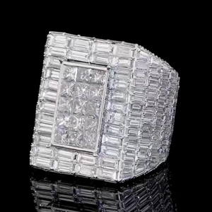 Anillo de Hip Hop de lujo con diamantes de moissanita diseñados para una moda audaz, estilo elegante de máxima brillantez - Product Image 4