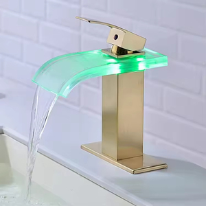 حنفية حوض حمام فاخرة وعصرية بإضاءة LED، صنبور شلال للحوض مع ثلاثة ألوان متغيرة، الأكثر مبيعًا - Product Image 3