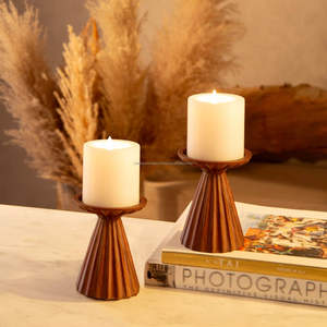 Bougeoir en bois fait main pour ornements de mariage et pot de bougie en bois au design élégant pour mariage et maison - Product Image 1