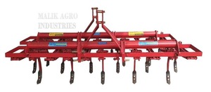 Mini Cultivador de Alta Resistencia con Dientes de Resorte, Tractor a Diésel para Uso Agrícola, Montaje de 3 Puntos, 40-120 Hp - Product Image 4