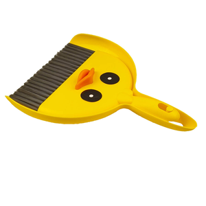 Juego de cepillo y recogedor de polvo mini de plástico ecológico para el hogar, ligero, 2 en 1, multifuncional, para mesa de cocina, fácil de limpiar, duradero - Product Image 1