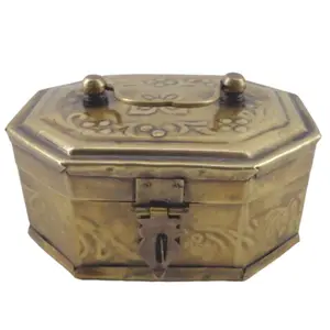 F26 Brass Antique Plating 7 Cm Boxes mystery box storage bins ring Metal Trunk Box Gifting Decorative Storage