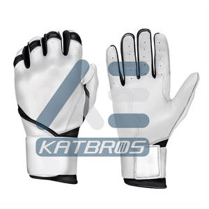 Gants de frappe de baseball personnalisés à prix abordable, en cuir Cabretta, conçus pour une adhérence, une stabilité et une précision maximales - Product Image 5