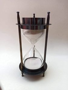 Mid century modern Large Wooden Frame Gold Hourglass <b>Sand</b> Timer <b>Sand</b> Clock for home decor in low moq price - Product Image 5