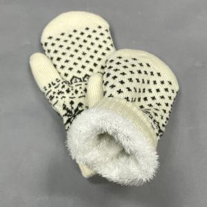 Winter Snowflake Pattern Jacquard <b>Wool</b> <b>Mittens</b> - Product Image 3