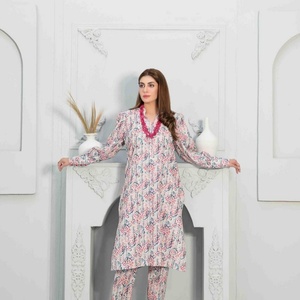 Top Branded Tawakkal Original Cotton Khaddar 2 pièces pour fille Salwar Kameez Digital Printed Original Branded Suits - Product Image 3