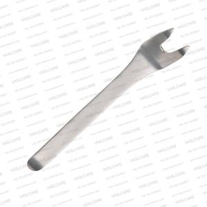 Blount Bone Lever 44mm Wide with 18mm Gap, Overall Length 260mm German Stainless Steel <b>Orthopedic</b> <b>Surgical</b> <b>Instrument</b> Vaslcare - Product Image 3
