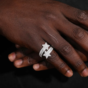 Anillo de Doble Estrella de Plata 925 con pavé y diamantes de moissanita Baguette banda de declaración ajustable para Unisex - Product Image 1