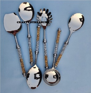 Cubiertos de estilo portugués más populares Juego de cubiertos de acero inoxidable 18 10 Decoración DE BODA Ajuste de lugar Cubiertos Mesas personalizadas - Product Image 5