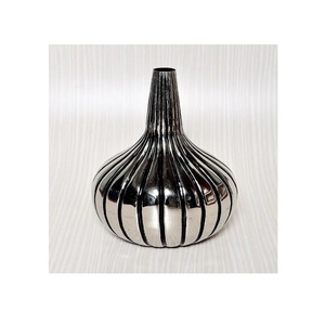 แจกันดอกไม้โลหะเคลือบบนโต๊ะส่งออกดอกไม้โลหะสำหรับตกแต่ง - Product Image 2