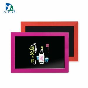 Pizarra Magnética de una Cara con Marco de Madera para Marcadores Líquidos y Exhibición de Letreros Publicitarios - Product Image 2