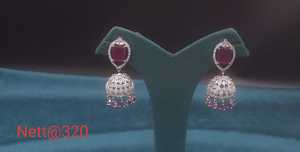 Elegante conjunto de pendientes de latón con diamantes americanos Joyería perfecta para mujeres en fiestas de bodas y ocasiones especiales - Product Image 3