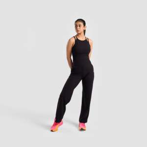 Sujetador Deportivo Negro Endurance para un Rendimiento Óptimo - Product Image 4