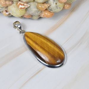 Pendentif Charme Délicat en Argent Sterling 925 Pur, Bijou Unique Pierre de Naissance, Luxe Artisanal, Pierre Naturelle Œil de Tigre Forme Poire - Product Image 2