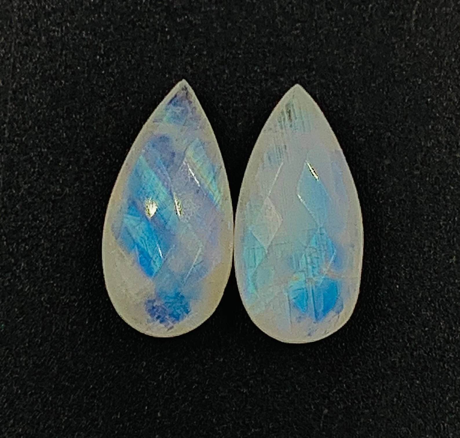 เช่นเดียวกับภาพ